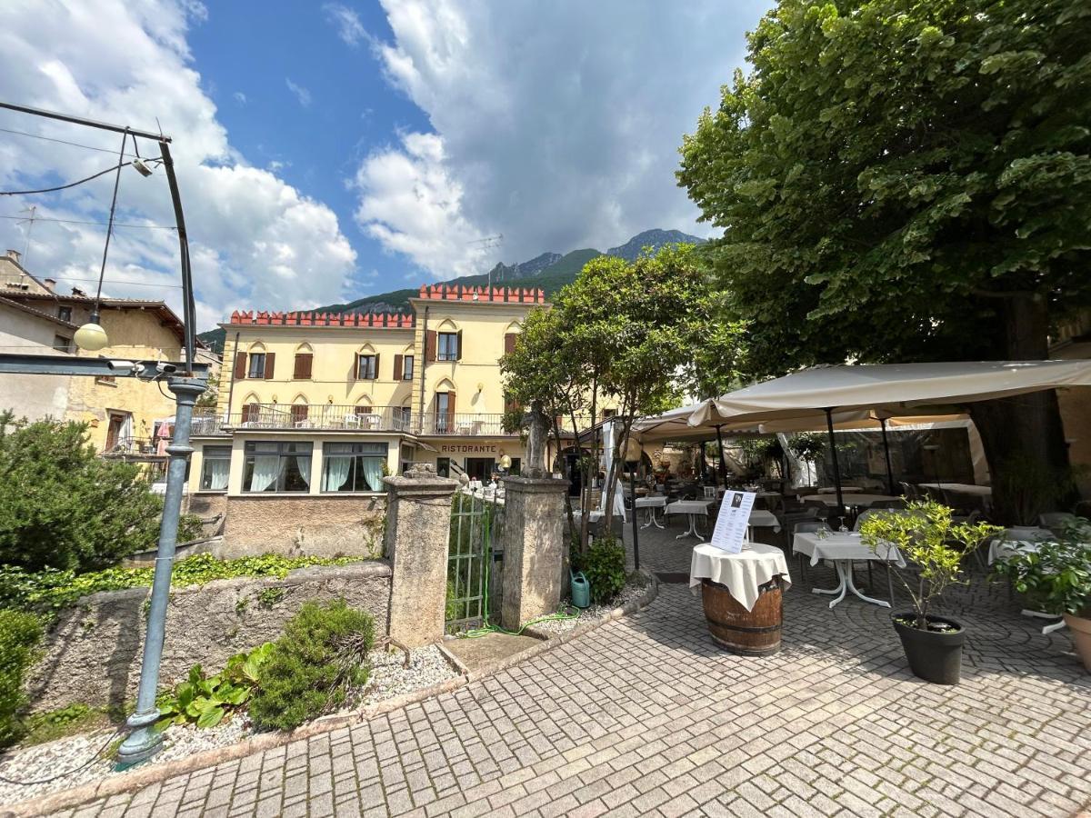 Hotel E Ristorante Cassone Malcesine Exterior photo