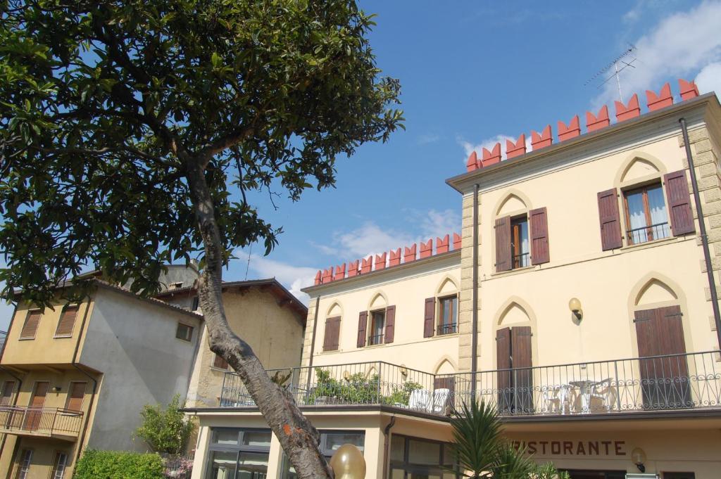 Hotel E Ristorante Cassone Malcesine Exterior photo